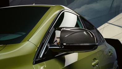 Detaljerede sidespejle på BMW X6 M
