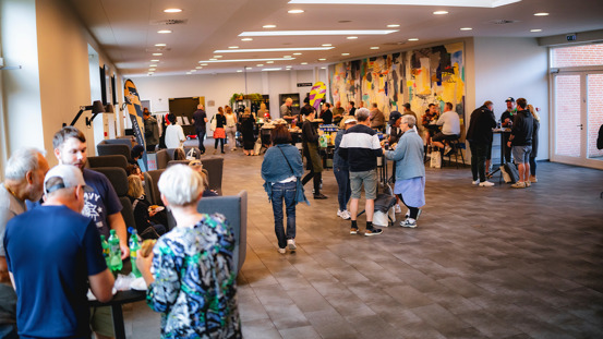 Indendørs til MINI Rally 2024.