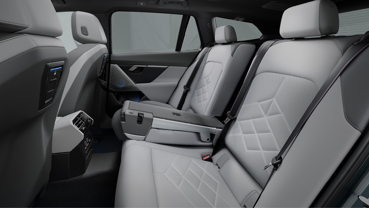 Vælg en elektrisk BMW touring som familiebil